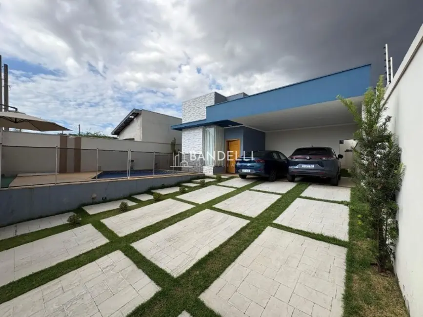 Foto 4 de Casa com 3 quartos à venda e para alugar, 157m2 em Vila Xavier (Vila Xavier), Araraquara - SP