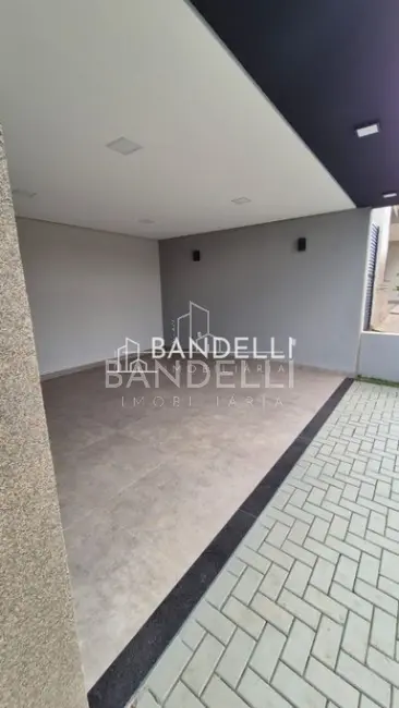 Foto 2 de Casa de Condomínio com 3 quartos à venda, 164m2 em Parque Residencial Damha, Araraquara - SP