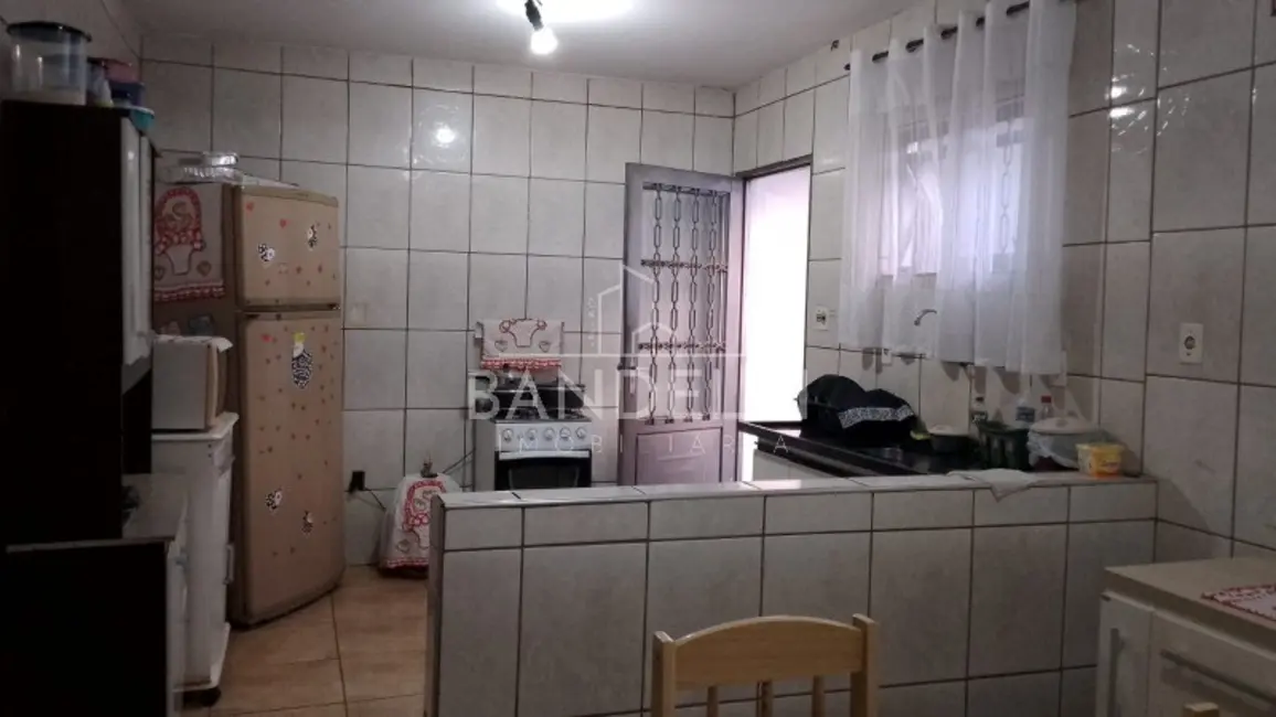 Casa com 3 quartos à venda, 191m2 em Jardim Roberto Selmi Dei, Araraquara - SP - imagem 7 Foto 7 de Casa com 3 quartos à venda, 191m2 em Jardim Roberto Selmi Dei, Araraquara - SP