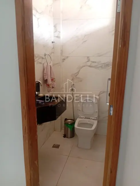 Casa com 2 quartos para alugar, 150m2 em Jardim das Paineiras, Araraquara - SP - imagem 7 Foto 7 de Casa com 2 quartos para alugar, 150m2 em Jardim das Paineiras, Araraquara - SP