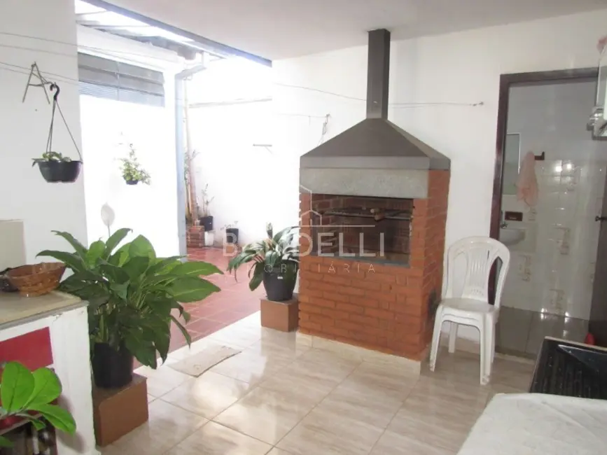 Foto 1 de Casa com 2 quartos à venda, 156m2 em Vila Xavier (Vila Xavier), Araraquara - SP