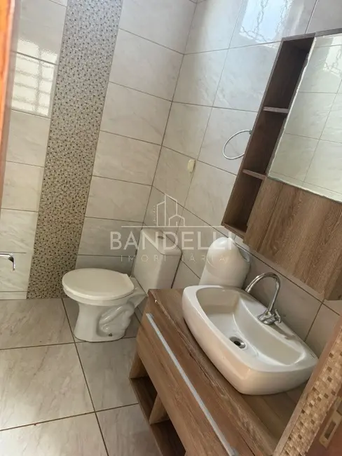 Casa com 3 quartos para alugar, 149m2 em Vila Melhado, Araraquara - SP - imagem 5 Foto 5 de Casa com 3 quartos para alugar, 149m2 em Vila Melhado, Araraquara - SP