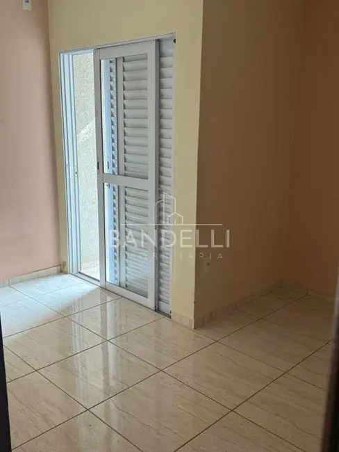 Casa com 3 quartos para alugar, 149m2 em Vila Melhado, Araraquara - SP - imagem 2 Foto 2 de Casa com 3 quartos para alugar, 149m2 em Vila Melhado, Araraquara - SP