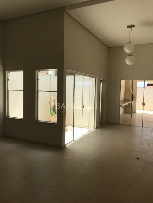 Foto 7 de Casa de Condomínio com 3 quartos à venda e para alugar, 158m2 em Parque Residencial Damha, Araraquara - SP