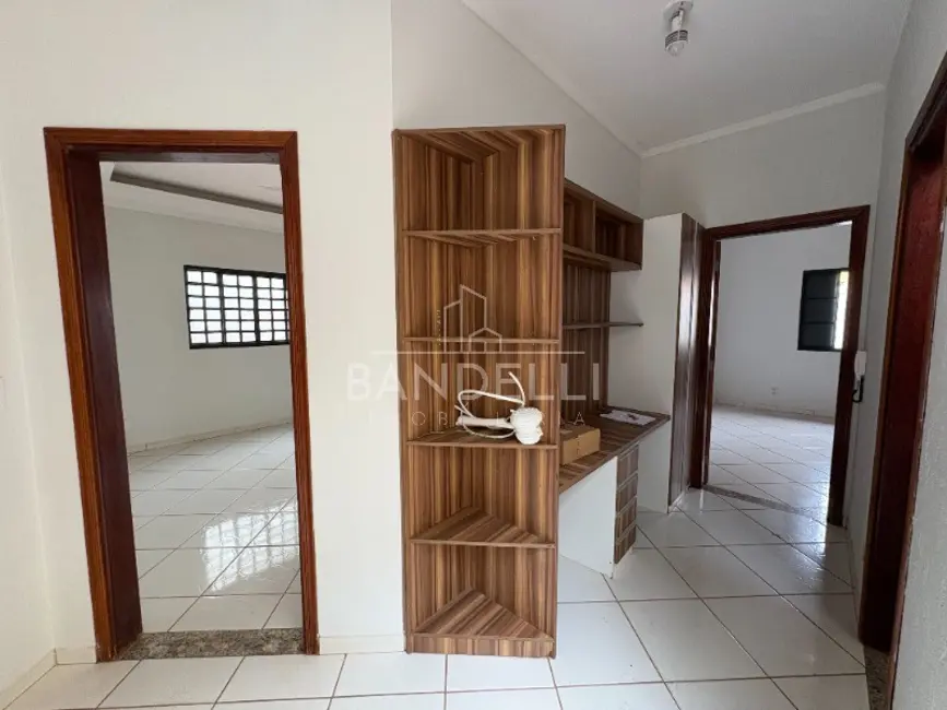 Casa com 2 quartos à venda, 180m2 em Jardim Botânico, Araraquara - SP - imagem 8 Foto 8 de Casa com 2 quartos à venda, 180m2 em Jardim Botânico, Araraquara - SP