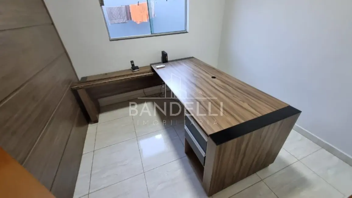 Foto 2 de Casa de Condomínio com 3 quartos à venda, 175m2 em Jardim dos Flamboyants, Araraquara - SP