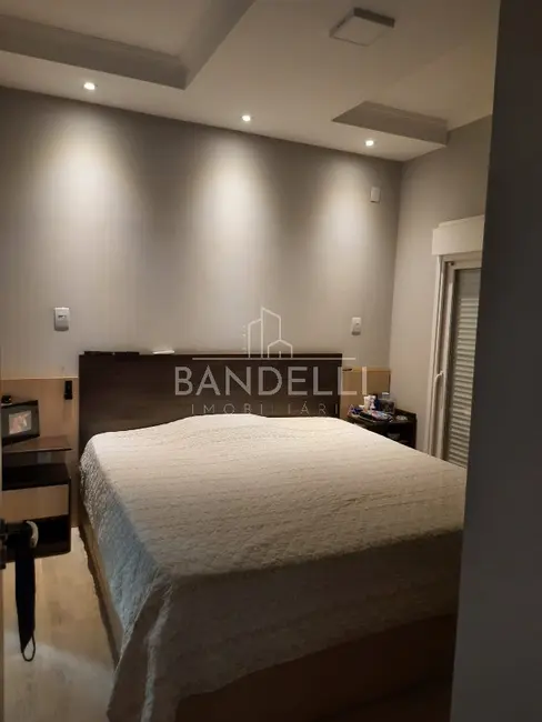 Casa de Condomínio com 3 quartos para alugar, 200m2 em Residencial Village Damha II, Araraquara - SP - imagem 9 Foto 9 de Casa de Condomínio com 3 quartos para alugar, 200m2 em Residencial Village Damha II, Araraquara - SP