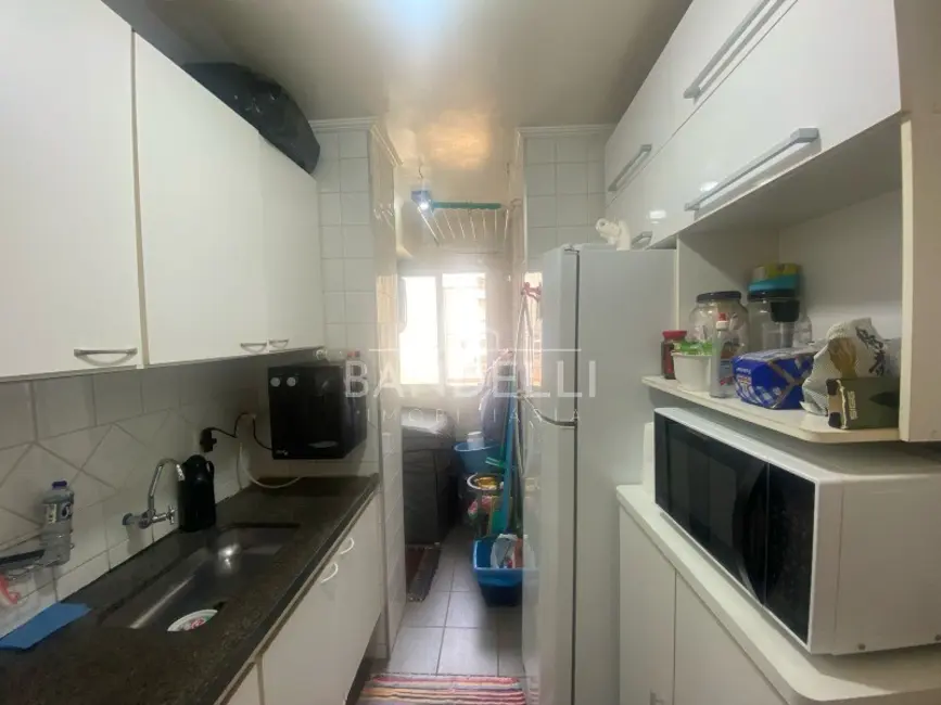 Apartamento com 3 quartos à venda, 84m2 em Jardim Viaduto (Vila Xavier), Araraquara - SP - imagem 4 Foto 4 de Apartamento com 3 quartos à venda, 84m2 em Jardim Viaduto (Vila Xavier), Araraquara - SP