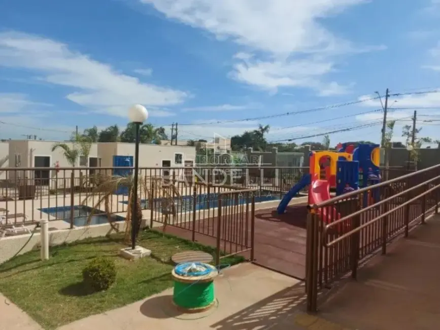 Foto 7 de Apartamento com 2 quartos à venda, 45m2 em Cidade Jardim, Araraquara - SP