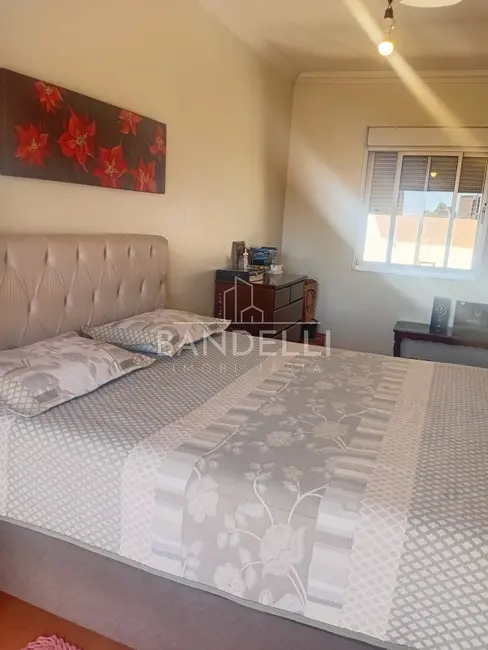Casa com 3 quartos à venda, 399m2 em Vila Harmonia, Araraquara - SP - imagem 2 Foto 2 de Casa com 3 quartos à venda, 399m2 em Vila Harmonia, Araraquara - SP