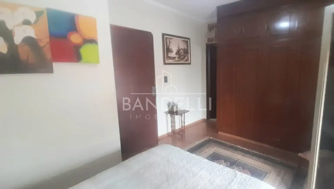 Foto 5 de Casa com 4 quartos à venda, 213m2 em Jardim Brasil (Vila Xavier), Araraquara - SP