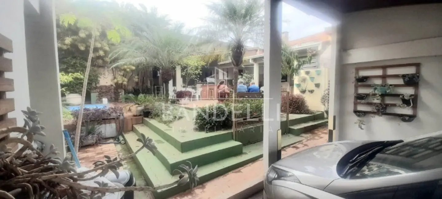 Foto 9 de Casa com 4 quartos à venda, 213m2 em Jardim Brasil (Vila Xavier), Araraquara - SP