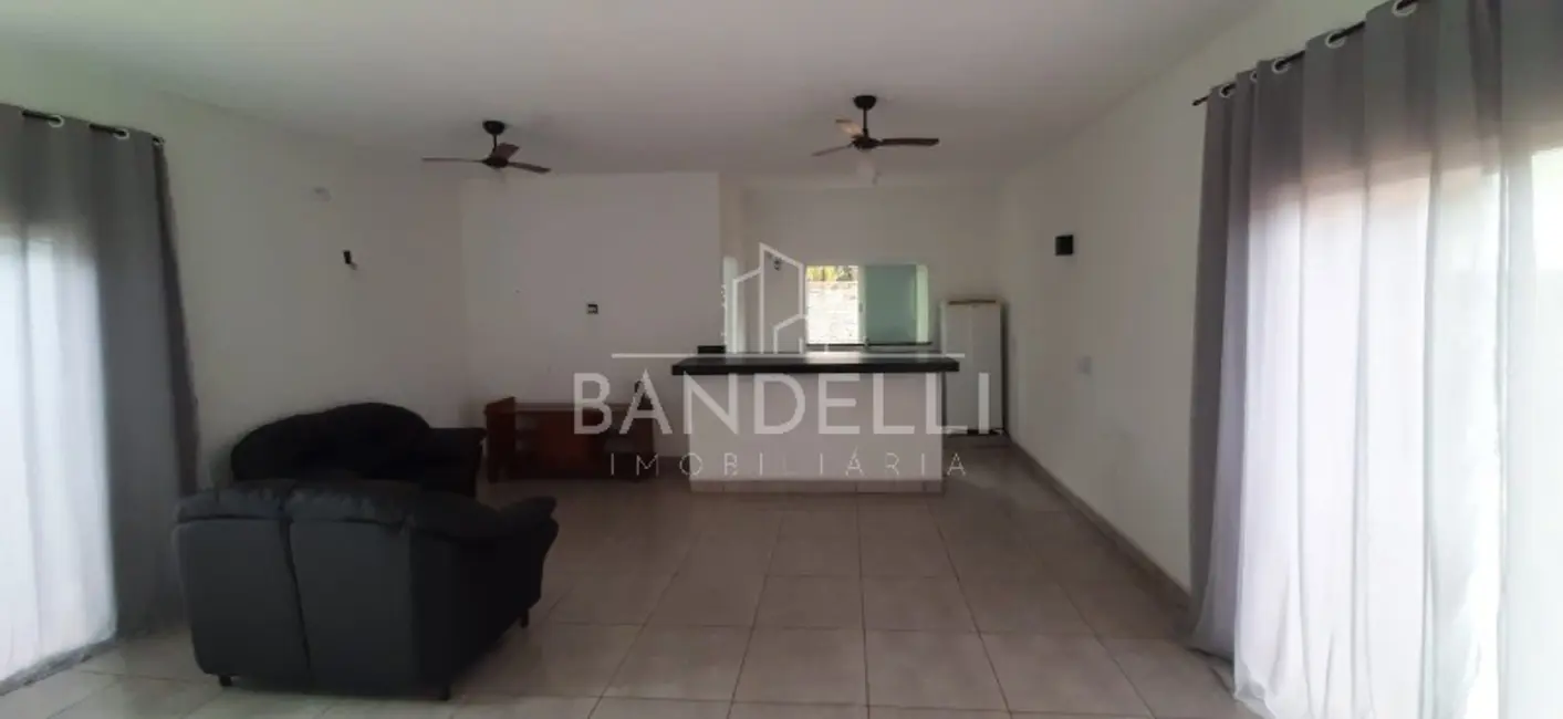 Casa com 2 quartos à venda, 100m2 em Cidade Jardim, Araraquara - SP - imagem 6 Foto 6 de Casa com 2 quartos à venda, 100m2 em Cidade Jardim, Araraquara - SP