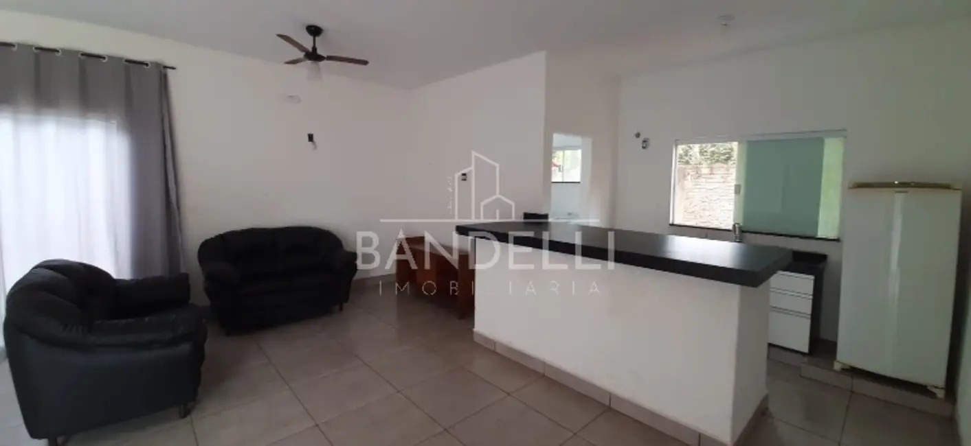Casa com 2 quartos à venda, 100m2 em Cidade Jardim, Araraquara - SP - imagem 8 Foto 8 de Casa com 2 quartos à venda, 100m2 em Cidade Jardim, Araraquara - SP
