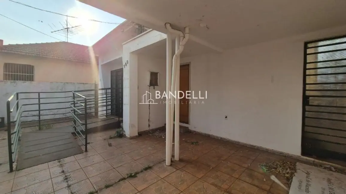 Sala Comercial com 3 quartos à venda e para alugar, 203m2 em Centro, Araraquara - SP - imagem 1 Foto 1 de Sala Comercial com 3 quartos à venda e para alugar, 203m2 em Centro, Araraquara - SP