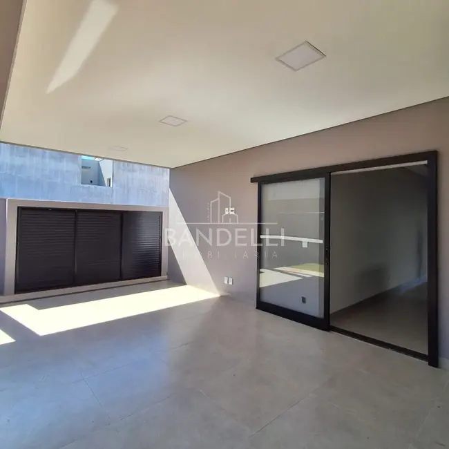 Casa de Condomínio com 3 quartos à venda, 151m2 em Jardim Serra Azul, Araraquara - SP - imagem 8 Foto 8 de Casa de Condomínio com 3 quartos à venda, 151m2 em Jardim Serra Azul, Araraquara - SP