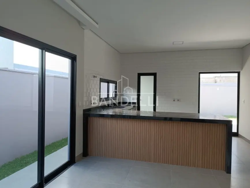 Casa de Condomínio com 3 quartos à venda, 151m2 em Jardim Serra Azul, Araraquara - SP - imagem 3 Foto 3 de Casa de Condomínio com 3 quartos à venda, 151m2 em Jardim Serra Azul, Araraquara - SP