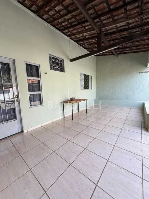Casa com 2 quartos à venda, 137m2 em Jardim Cruzeiro do Sul I e II, Araraquara - SP - imagem 7 Foto 7 de Casa com 2 quartos à venda, 137m2 em Jardim Cruzeiro do Sul I e II, Araraquara - SP