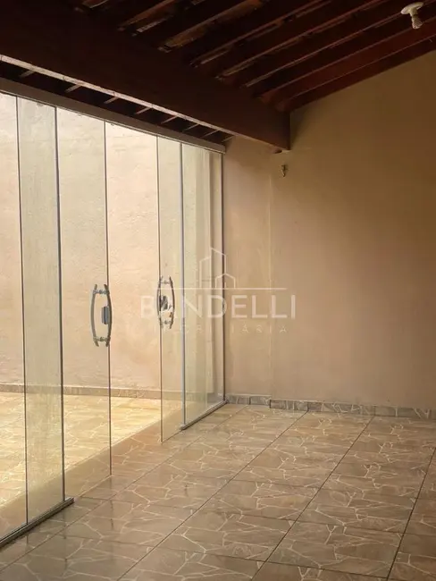 Casa com 2 quartos à venda, 57m2 em Jardim Victório Antônio de Santi II, Araraquara - SP - imagem 7 Foto 7 de Casa com 2 quartos à venda, 57m2 em Jardim Victório Antônio de Santi II, Araraquara - SP