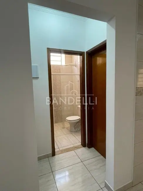 Casa com 2 quartos à venda, 57m2 em Jardim Victório Antônio de Santi II, Araraquara - SP - imagem 4 Foto 4 de Casa com 2 quartos à venda, 57m2 em Jardim Victório Antônio de Santi II, Araraquara - SP