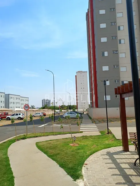 Apartamento com 2 quartos à venda, 51m2 em Araraquara - SP - imagem 4 Foto 4 de Apartamento com 2 quartos à venda, 51m2 em Araraquara - SP