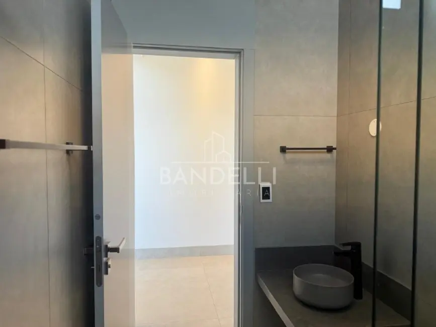 Casa de Condomínio com 3 quartos à venda, 382m2 em Araraquara - SP - imagem 6 Foto 6 de Casa de Condomínio com 3 quartos à venda, 382m2 em Araraquara - SP