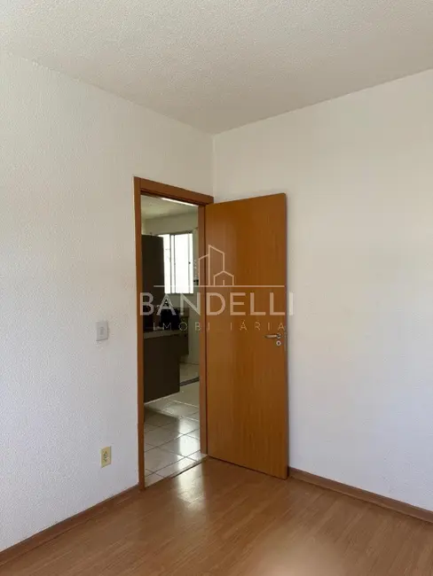 Foto 5 de Apartamento com 2 quartos à venda, 43m2 em Araraquara - SP