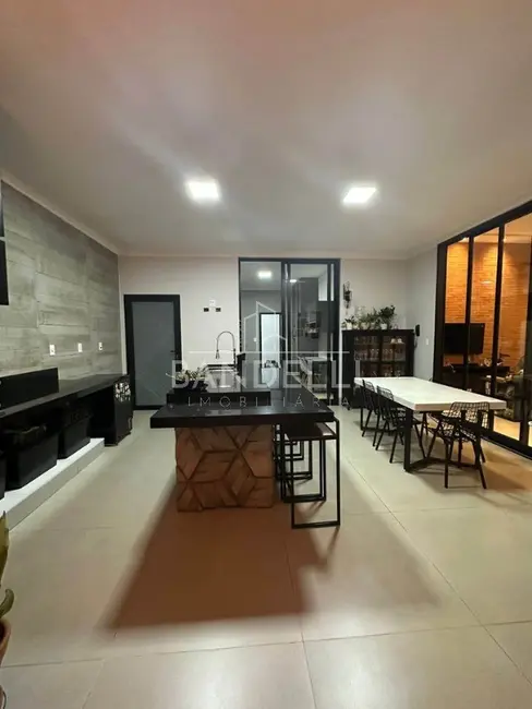 Casa de Condomínio com 3 quartos à venda e para alugar, 165m2 em Condomínio Buona Vita, Araraquara - SP - imagem 5 Foto 5 de Casa de Condomínio com 3 quartos à venda e para alugar, 165m2 em Condomínio Buona Vita, Araraquara - SP