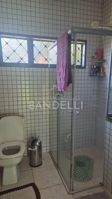 Chácara com 4 quartos à venda, 218m2 em Chácara Flora Araraquara, Araraquara - SP - imagem 7 Foto 7 de Chácara com 4 quartos à venda, 218m2 em Chácara Flora Araraquara, Araraquara - SP