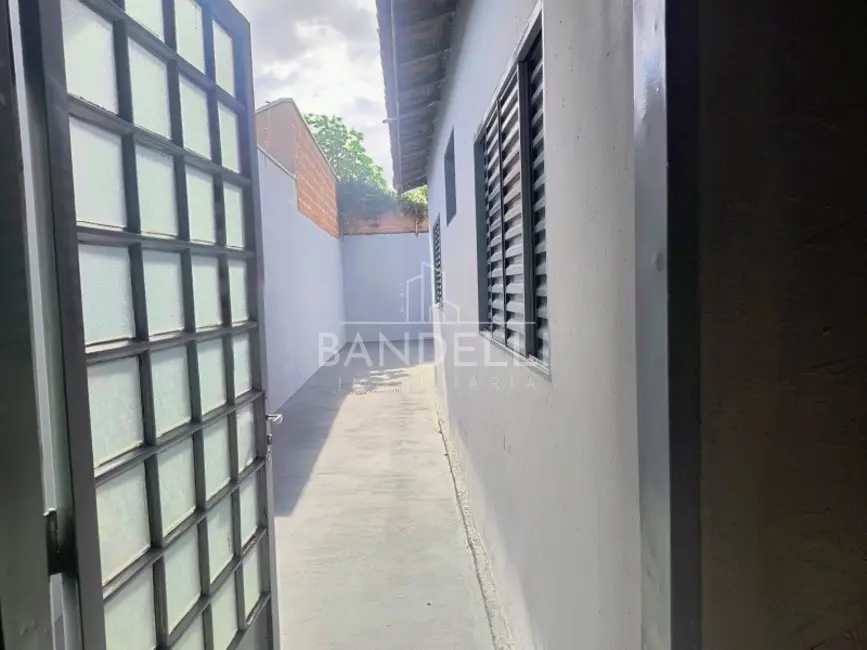 Foto 5 de Casa com 2 quartos à venda, 115m2 em Jardim Victório Antônio de Santi II, Araraquara - SP