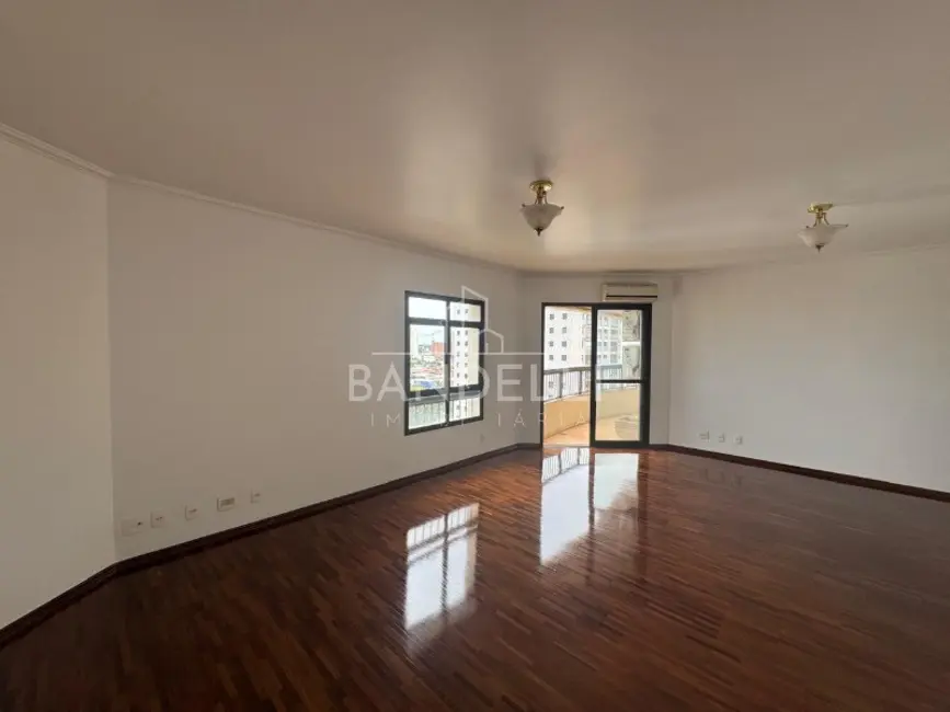 Foto 1 de Apartamento com 4 quartos à venda, 258m2 em Centro, Araraquara - SP