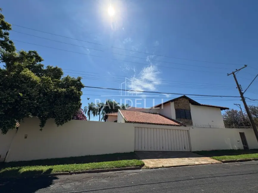 Foto 6 de Casa com 4 quartos à venda e para alugar, 529m2 em Jardim das Roseiras, Araraquara - SP