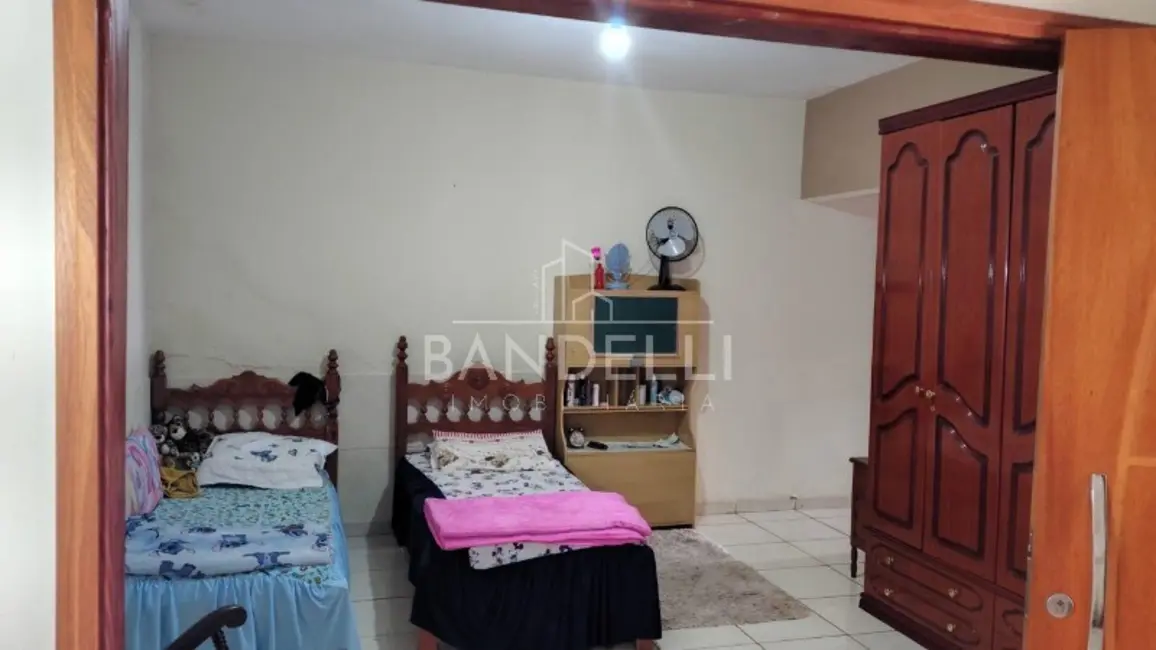 Foto 3 de Casa com 4 quartos à venda, 174m2 em Vila Harmonia, Araraquara - SP