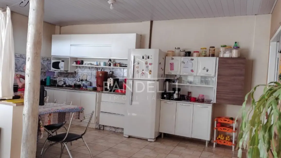 Foto 9 de Casa com 4 quartos à venda, 174m2 em Vila Harmonia, Araraquara - SP