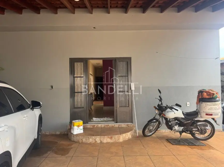 Foto 2 de Casa com 3 quartos à venda, 231m2 em Jardim Maria Luiza, Araraquara - SP