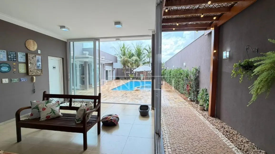 Foto 6 de Casa de Condomínio com 5 quartos à venda e para alugar, 370m2 em Portal das Araucárias, Araraquara - SP