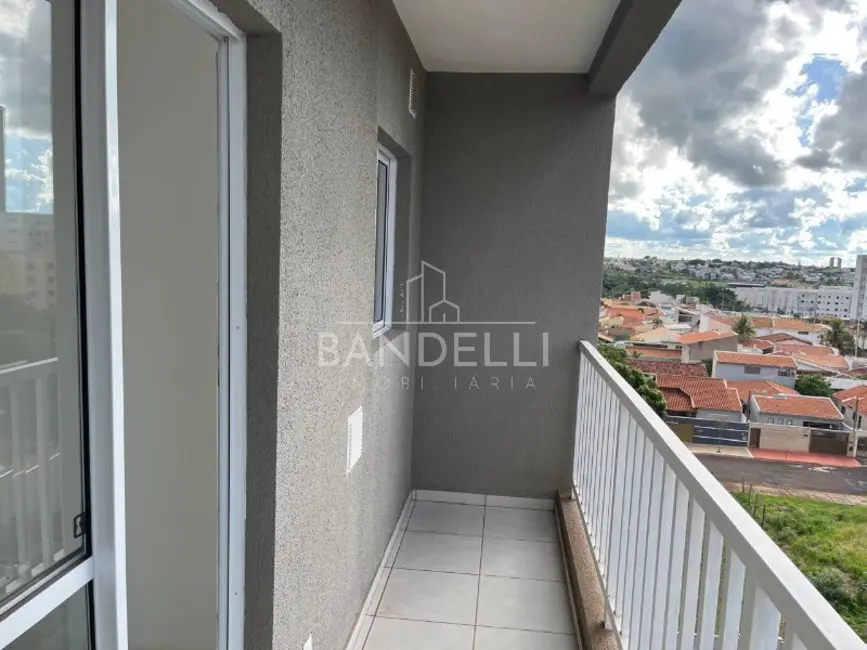 Foto 4 de Apartamento com 2 quartos para alugar, 39m2 em Jardim Botânico, Araraquara - SP