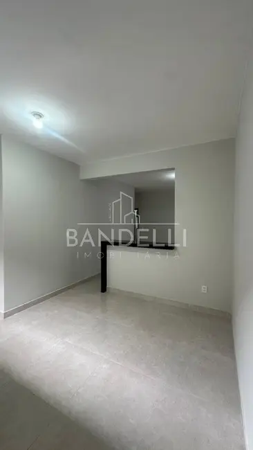 Casa com 2 quartos à venda, 130m2 em Jardim Nova América, Araraquara - SP - imagem 4 Foto 4 de Casa com 2 quartos à venda, 130m2 em Jardim Nova América, Araraquara - SP