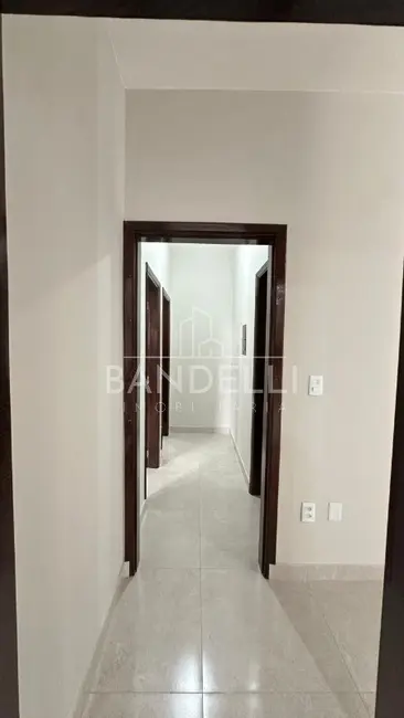 Casa com 2 quartos à venda, 130m2 em Jardim Nova América, Araraquara - SP - imagem 5 Foto 5 de Casa com 2 quartos à venda, 130m2 em Jardim Nova América, Araraquara - SP