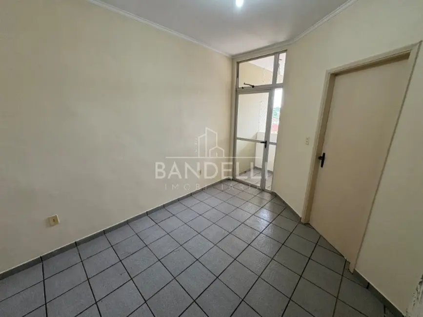 Apartamento com 1 quarto para alugar, 27m2 em Jardim das Roseiras, Araraquara - SP - imagem 4 Foto 4 de Apartamento com 1 quarto para alugar, 27m2 em Jardim das Roseiras, Araraquara - SP