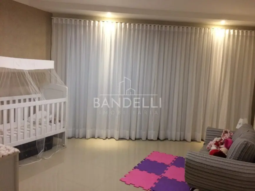 Casa de Condomínio com 3 quartos à venda, 232m2 em Jardim Maria Luiza V, Araraquara - SP - imagem 6 Foto 6 de Casa de Condomínio com 3 quartos à venda, 232m2 em Jardim Maria Luiza V, Araraquara - SP