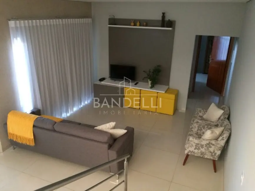 Casa de Condomínio com 3 quartos à venda, 232m2 em Jardim Maria Luiza V, Araraquara - SP - imagem 5 Foto 5 de Casa de Condomínio com 3 quartos à venda, 232m2 em Jardim Maria Luiza V, Araraquara - SP