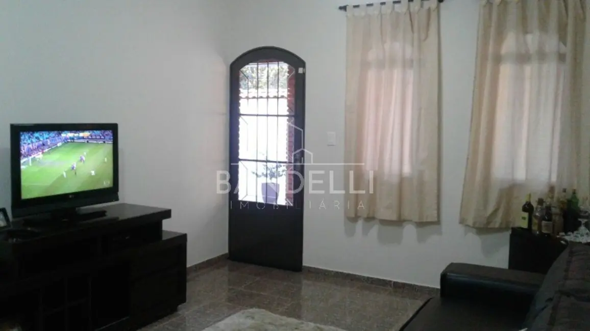 Foto 3 de Casa com 2 quartos à venda, 169m2 em Jardim Cruzeiro do Sul I e II, Araraquara - SP