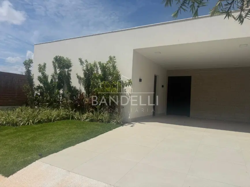 Foto 3 de Casa de Condomínio com 3 quartos à venda, 176m2 em Residencial Village Damha III, Araraquara - SP