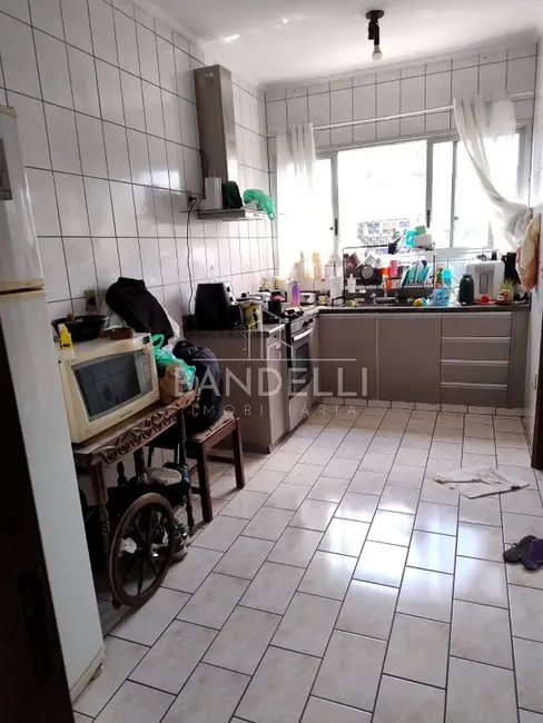 Foto 5 de Apartamento com 2 quartos à venda, 91m2 em Jardim Tinen, Araraquara - SP