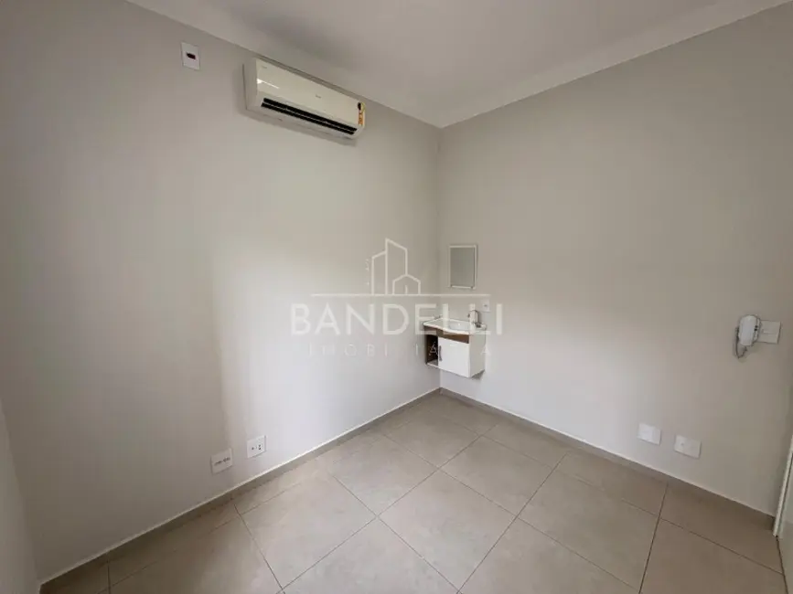 Foto 4 de Sala Comercial para alugar, 9m2 em Centro, Araraquara - SP