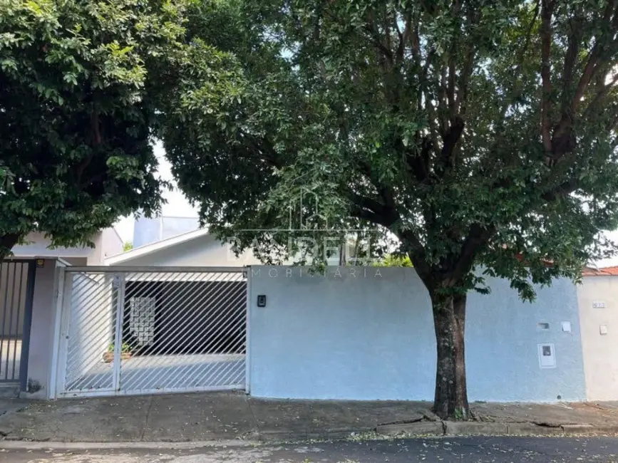 Casa com 2 quartos à venda, 120m2 em Jardim Santa Angelina, Araraquara - SP - imagem 1 Foto 1 de Casa com 2 quartos à venda, 120m2 em Jardim Santa Angelina, Araraquara - SP