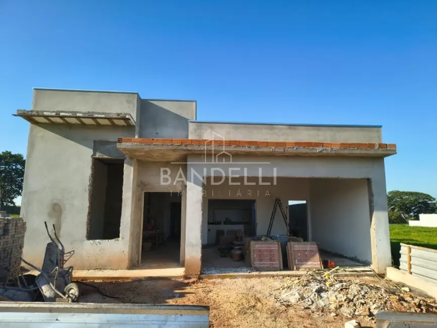 Foto 1 de Casa de Condomínio com 3 quartos à venda, 147m2 em Araraquara - SP