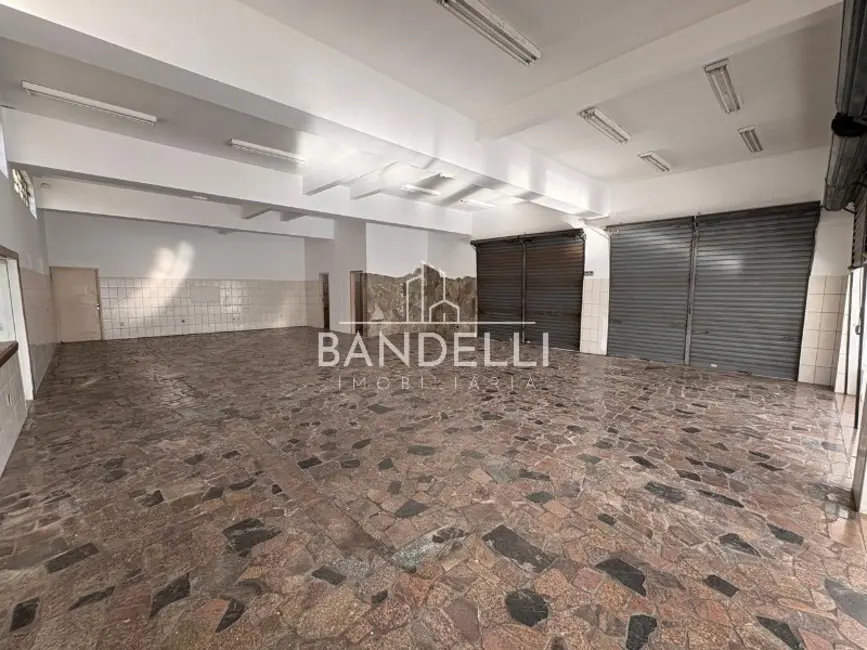 Foto 7 de Sala Comercial para alugar, 133m2 em Jardim Floridiana (Vila Xavier), Araraquara - SP