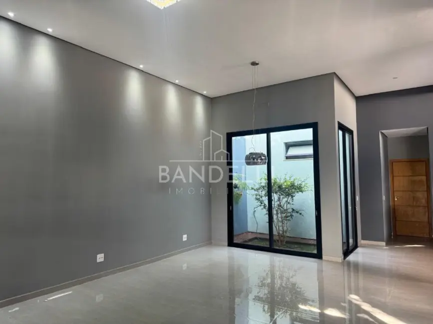 Casa de Condomínio com 3 quartos para alugar, 185m2 em Residencial Village Damha, Araraquara - SP - imagem 9 Foto 9 de Casa de Condomínio com 3 quartos para alugar, 185m2 em Residencial Village Damha, Araraquara - SP